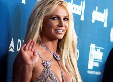 Бритни Спиърс ще разкаже историята си в мемоар