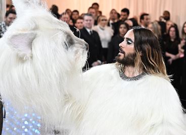Джаред Лето се превърна в любимата котка на Карл Лагерфелд