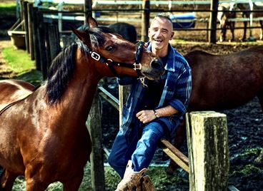 Ерос Рамацоти иска да бъдем заедно