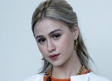 Мария Бакалова и Юлиан Костов в съвместен проект