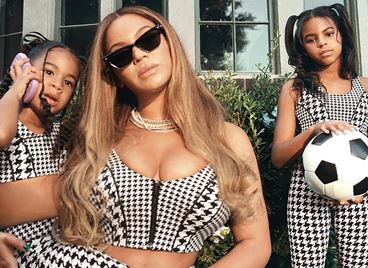 Бионсе и Блу Айви се качиха на сцената в Дубай