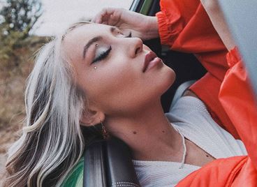 Когато Дара Екимова чувства, тя разказва красиви истории