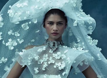 Зендая е звездата на VOGUE за САЩ и Великобритания