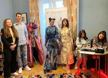 &quot;Мода в кутия&quot;: в търсене на модните таланти