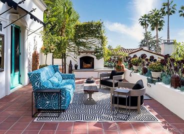 На гости в новото имение на Лео ди Каприо