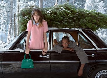 Защо тази година коледните кампании бяха повече от кампании?