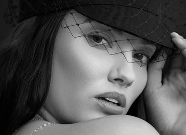 Модна история в черно &amp; бяло