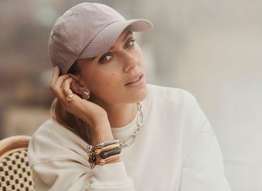 Скарлет Йохансон пуска на пазара своя beauty бранд