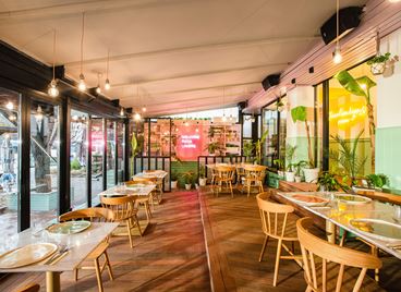 Пица-майстор в топ 50 на Италия отваря своя пицария в София