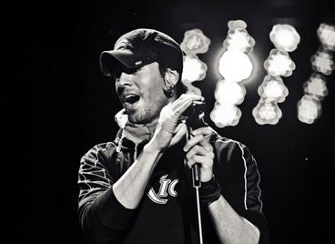 Енрике Иглесиас с концерт през септември в София