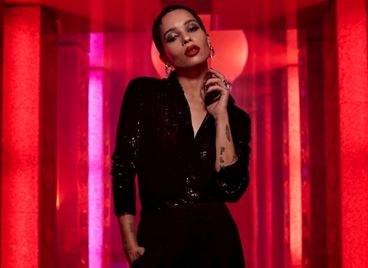 Зоуи Кравиц откри перфектното червено червило