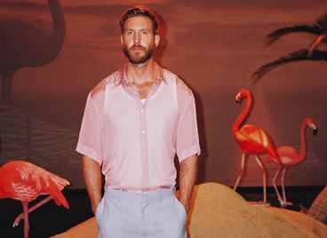 Calvin Harris ни пренася на острова на съкровищата