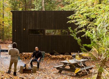 Много тесен дом, много широк живот