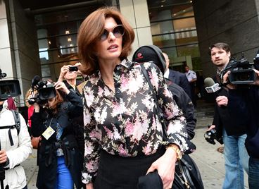 Линда Еванджелиста спира да се крие и е готова да говори