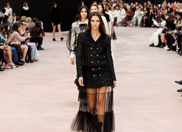 Chanel: Вечната елегантност на модата, която не остарява