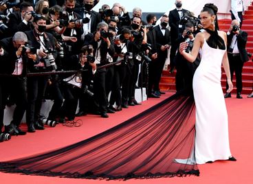 По първия червен килим на фестивала в Кан