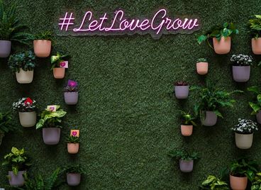 Този път Свети Валентин носи любов, но и страхотни награди