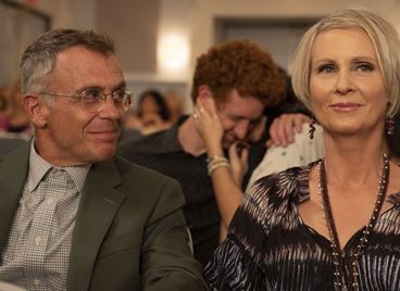 Никой не харесва ролята на Стив в "Просто ей така"