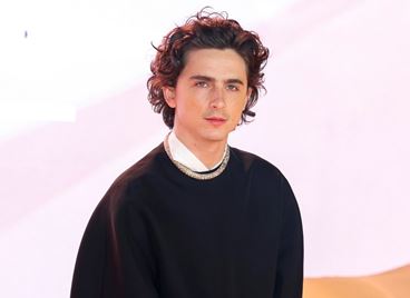 Първи кадри на Тимъти Шаламе като Боб Дилън