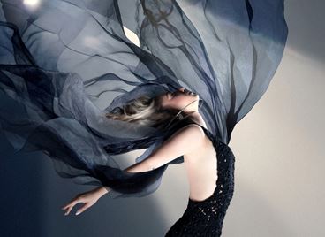 Михаела Маринова с нов албум преди турнето