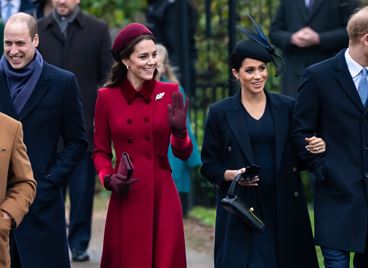 Истина ли е тази безумна традиция на кралското семейство?