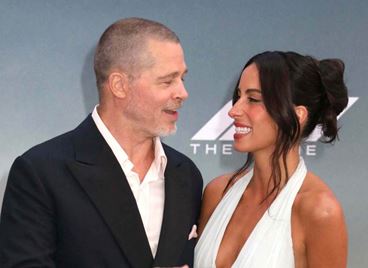 Любов на червения килим: Брад Пит и Инес де Рамон озариха премиерата на &quot;F1&quot;