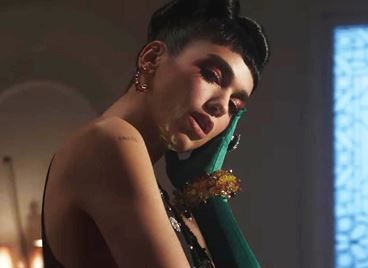 Най-готините (до този момент) музикални видеа на 2021 г.