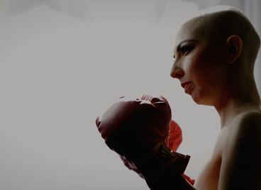 Мах представя филма на Бианка Илич &quot;Истинските супергерои&quot;