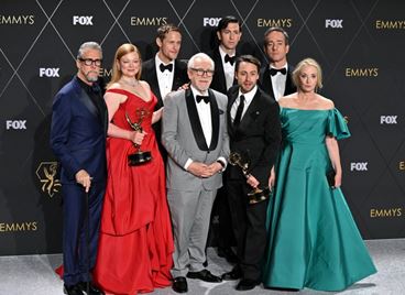 &quot;Наследници&quot; обраха статуетките на наградите Emmy