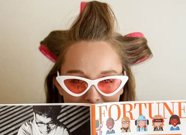 Добрите стари ролки за коса се завърнаха