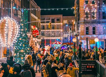 Най-големият коледен шоу-парк в България