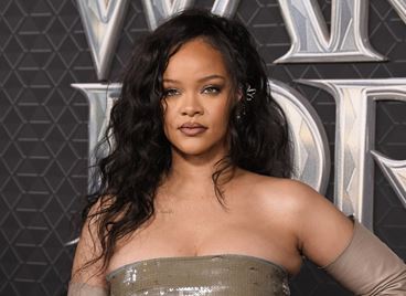 Риана се завръща с грандиозно турне и два албума