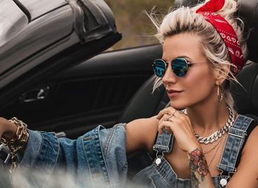 Поли Генова ще става майка за втори път