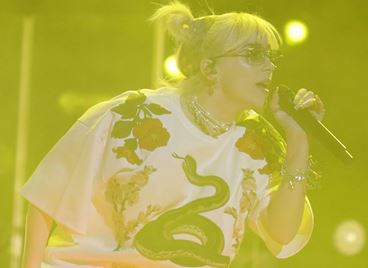 Били Айлиш оглавява тазгодишното издание на Coachella