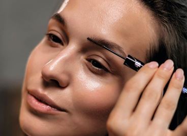 Натуралните вежди отново са тук