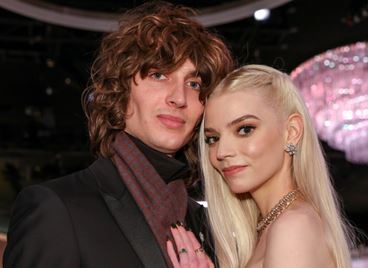 Аня Тейлър-Джой се омъжи на бляскава церемония в Италия