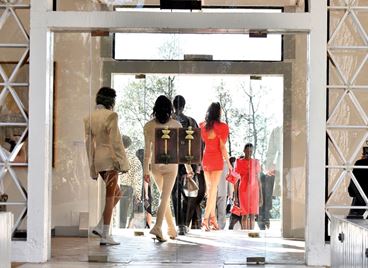 JACQUEMUS даде още по-главна роля на маркетинга