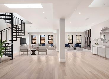 Трябва да видите пентхауса на Пийт Дейвидсън в Бруклин