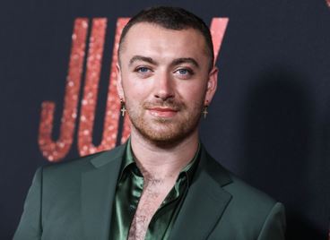 Сам Смит представя новия си албум &quot;Gloria&quot;