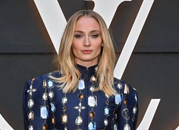 Софи Търнър е новата Лара Крофт