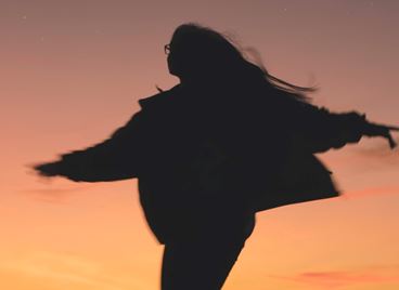 Розовата Суперлуна носи промени за тези две зодии