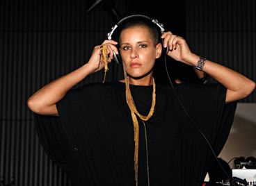 Жените DJ-и, които диктуват ритъма