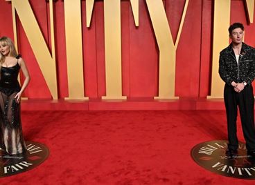 Сабрина Карпентър и Бари Кийгън са се разделили