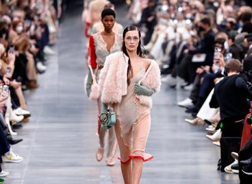 Ким Джоунс отваря стилните архиви на Fendi