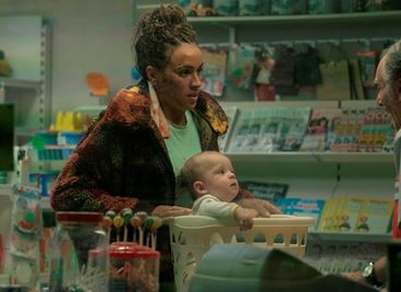 Ако сте харесали Sex Education, не пропускайте &quot;Бебето&quot;