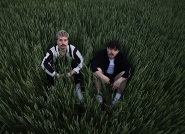 МОЛЕЦ и турнето, което всички чакахме