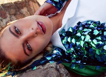 GRAZIA Style: Цветен грим &amp; пролетно настроение