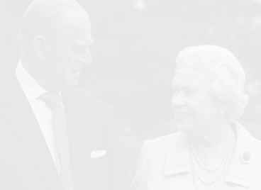 Кралица Елизабет и принц Филип отново заедно след две години