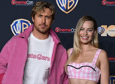 Марго Роби и Райън Гослинг са Барби и Кен на червения килим