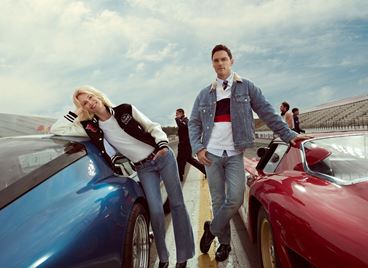 Никълъс Холт и Клаудия Шифър са лицата на новата есенна кампания на Tommy Hilfiger